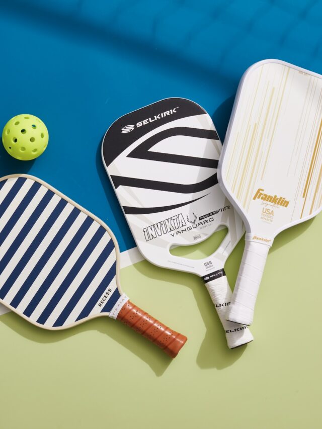 8 Vital Tips for Choosing the Perfect Pickleball Paddle